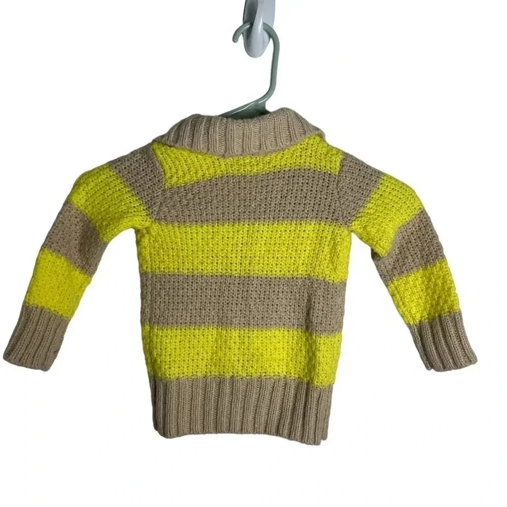 Baby Gap Toddler Girls Size 18-24 mo Beige Yellow One Button Cardigan Sweater